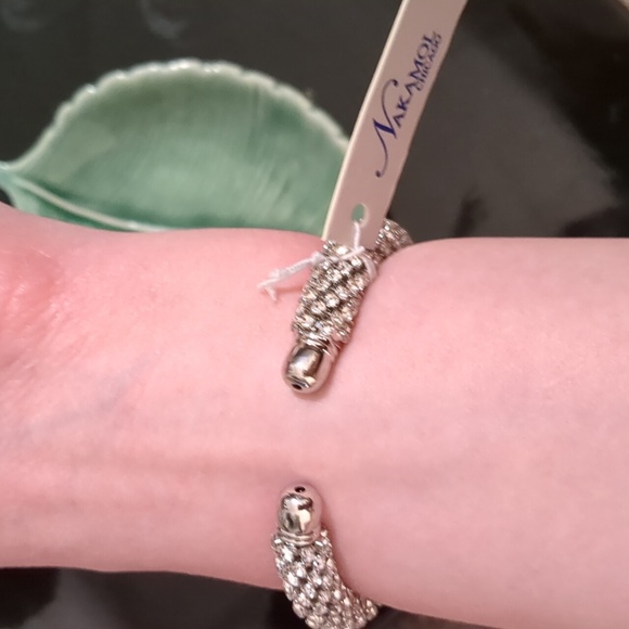 Cuff Bracelet - Picture 2 of 3